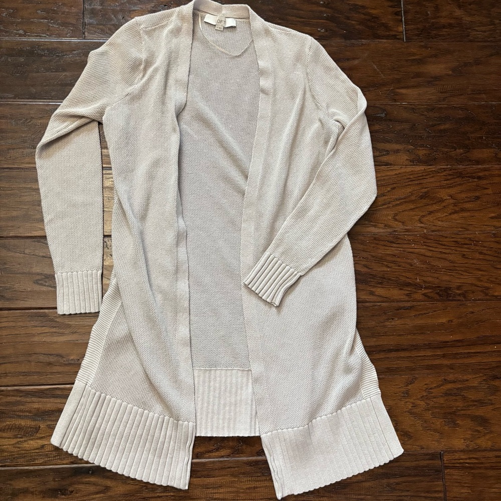 LOFT Ann Taylor nude neutral tan cardigan sweater | Size Medium